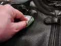 Jak prać kurtkę motocyklową? Tekstylna i skórzana bez błędów!