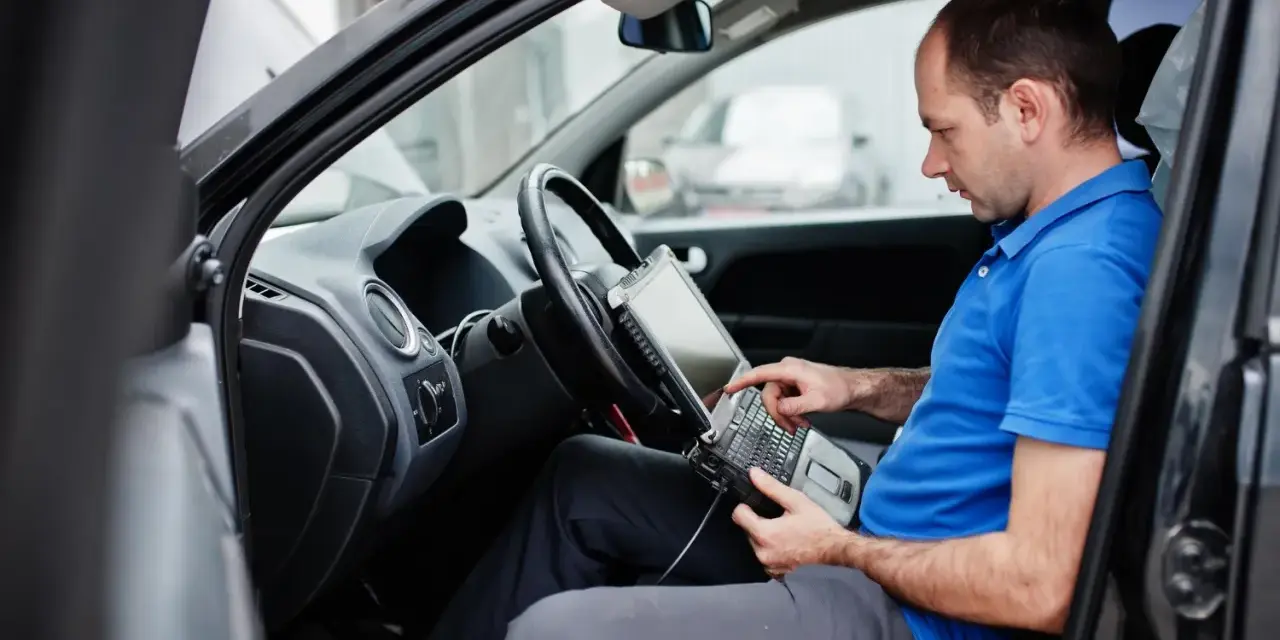 Ile kosztuje chip tuning? Poznaj ceny i uniknij kosztownych błędów