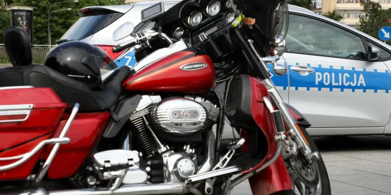 Motorower bez uprawnień? Poznaj kary: 30 tys. zł i zakaz jazdy