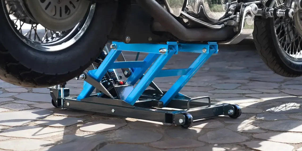 Jak zrobić podnośnik motocyklowy? Zbuduj sam, serwisuj bezpiecznie!