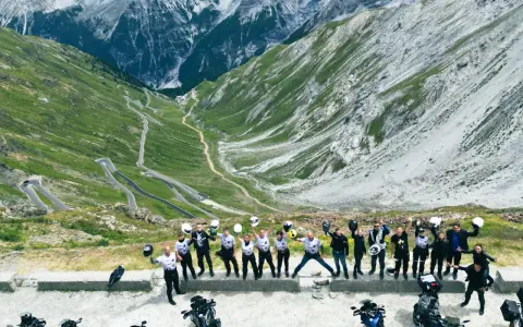 Trasy motocyklowe Europa: TOP 5 i planowanie wyprawy marzeń