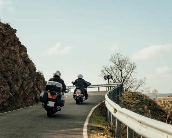 Trasy motocyklowe Wielkopolska: 4 gotowe plany na Twój trip!