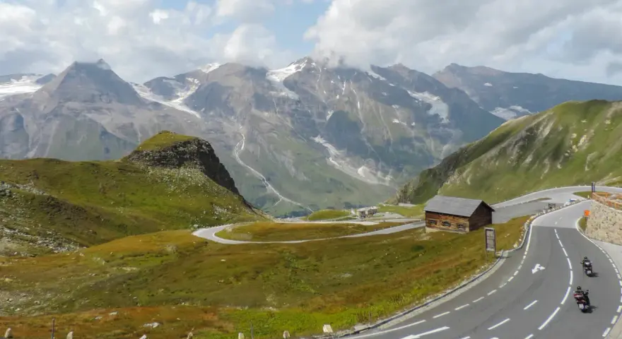Grossglockner motocyklem 2026: Poradnik + ceny, trasa, noclegi