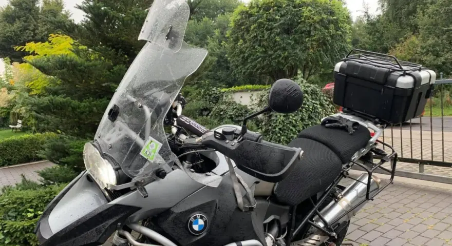 Koniec z turbulencjami! Idealna regulacja deflektora motocyklowego