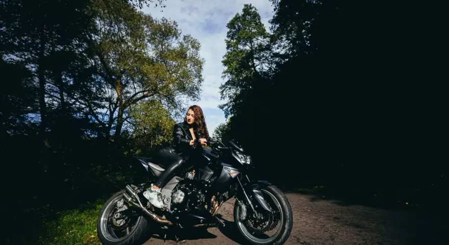 Małopolska motocyklem: Najlepsze trasy, porady i ukryte perełki